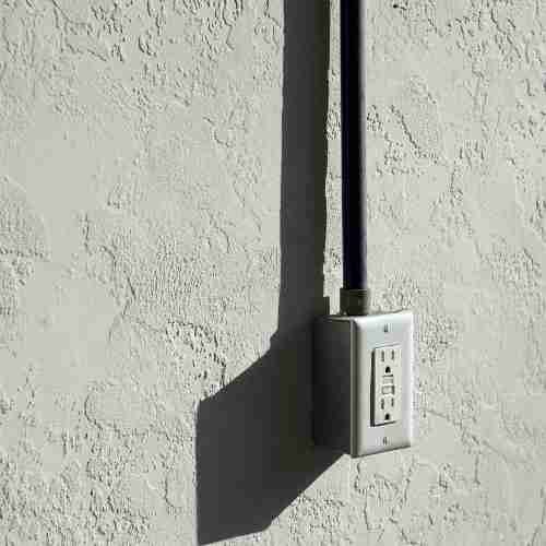 5 Reasons Why Your Outdoor Electrical Outlet Isn't Working